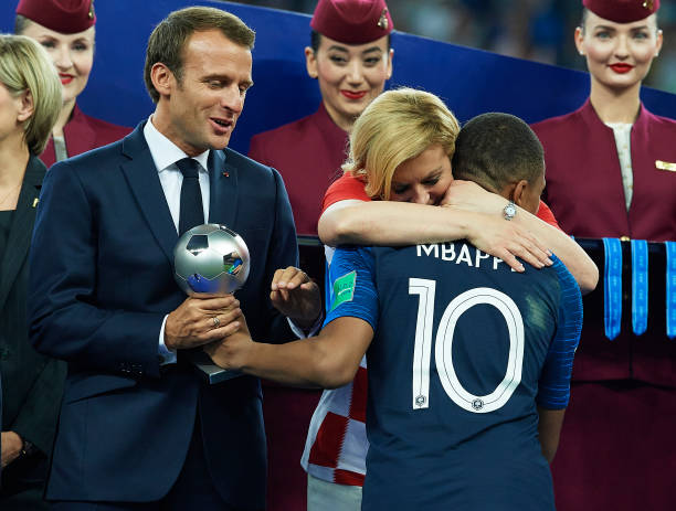 让年轻球员 让年轻球员