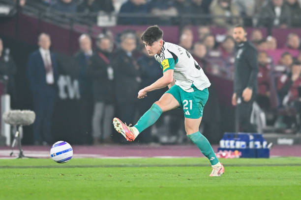 球员间的情 球员间的情