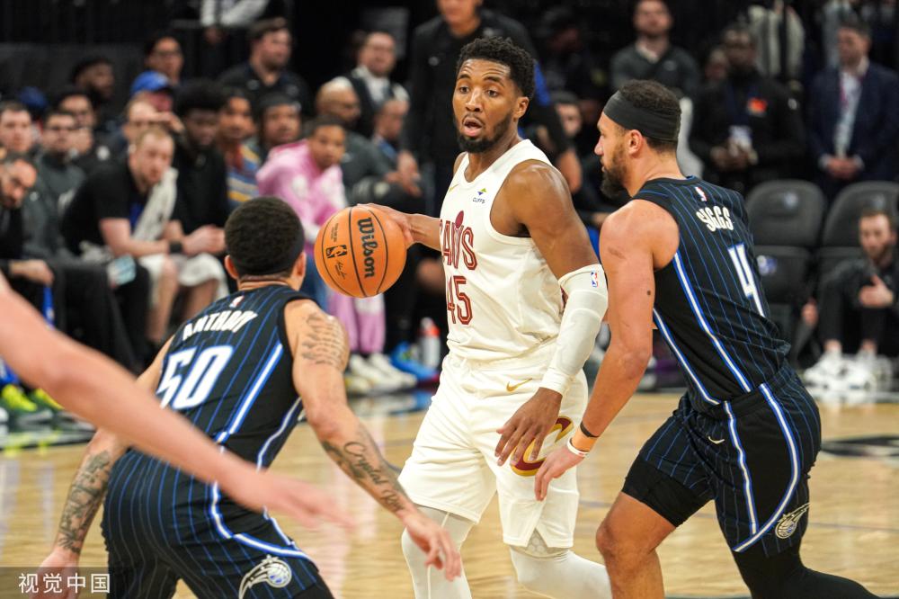 成为赛场上 成为赛场上