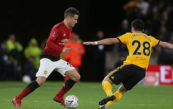 速引发球迷 速引发球迷